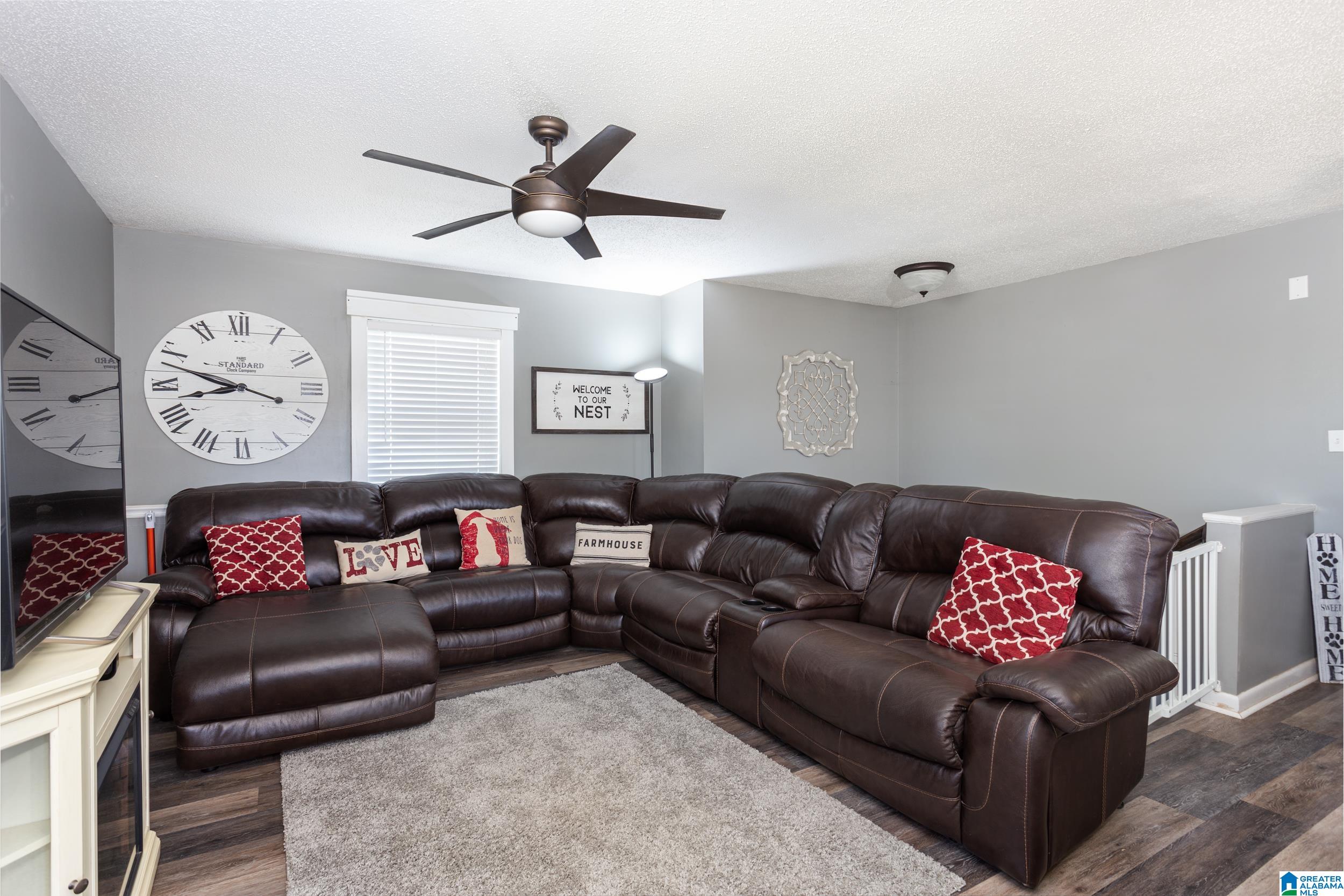 1310 Barry Road Anniston, AL 36206 - Photo 5 of 40