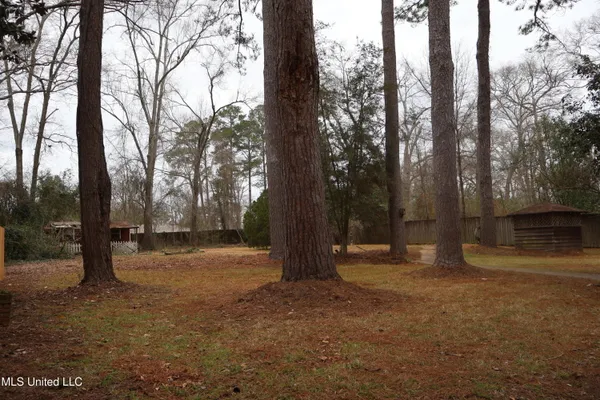 $189,900 | 902 South Jackson Street, Brookhaven, MS 39601