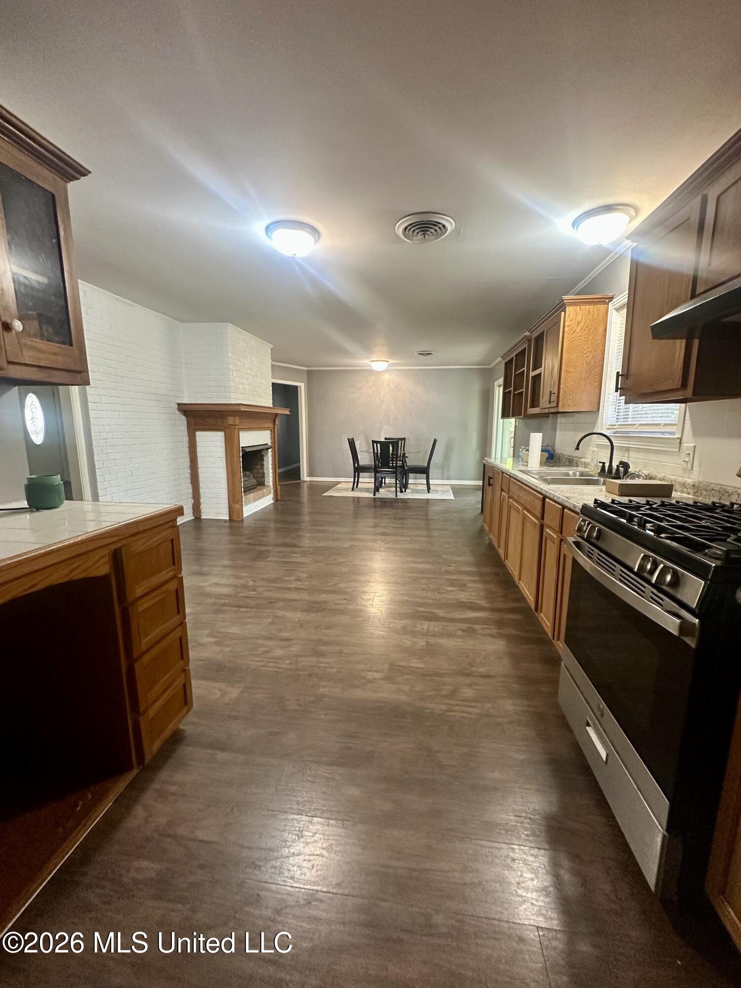 902 South Jackson Street Brookhaven, MS 39601 - Photo 21 of 42 IMG_4870