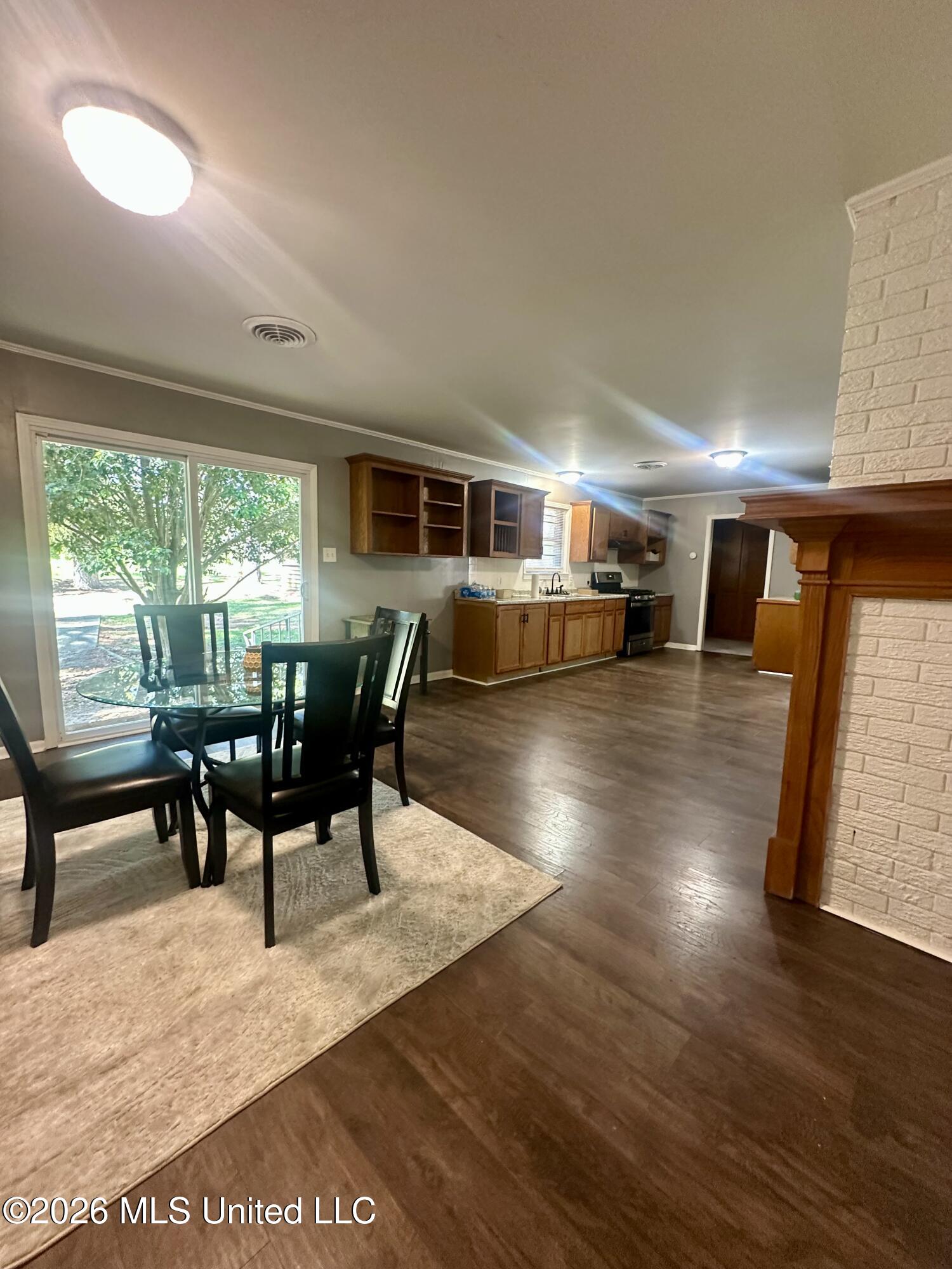 902 South Jackson Street Brookhaven, MS 39601 - Photo 22 of 42 IMG_4869