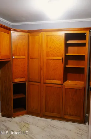 $189,900 | 902 South Jackson Street, Brookhaven, MS 39601