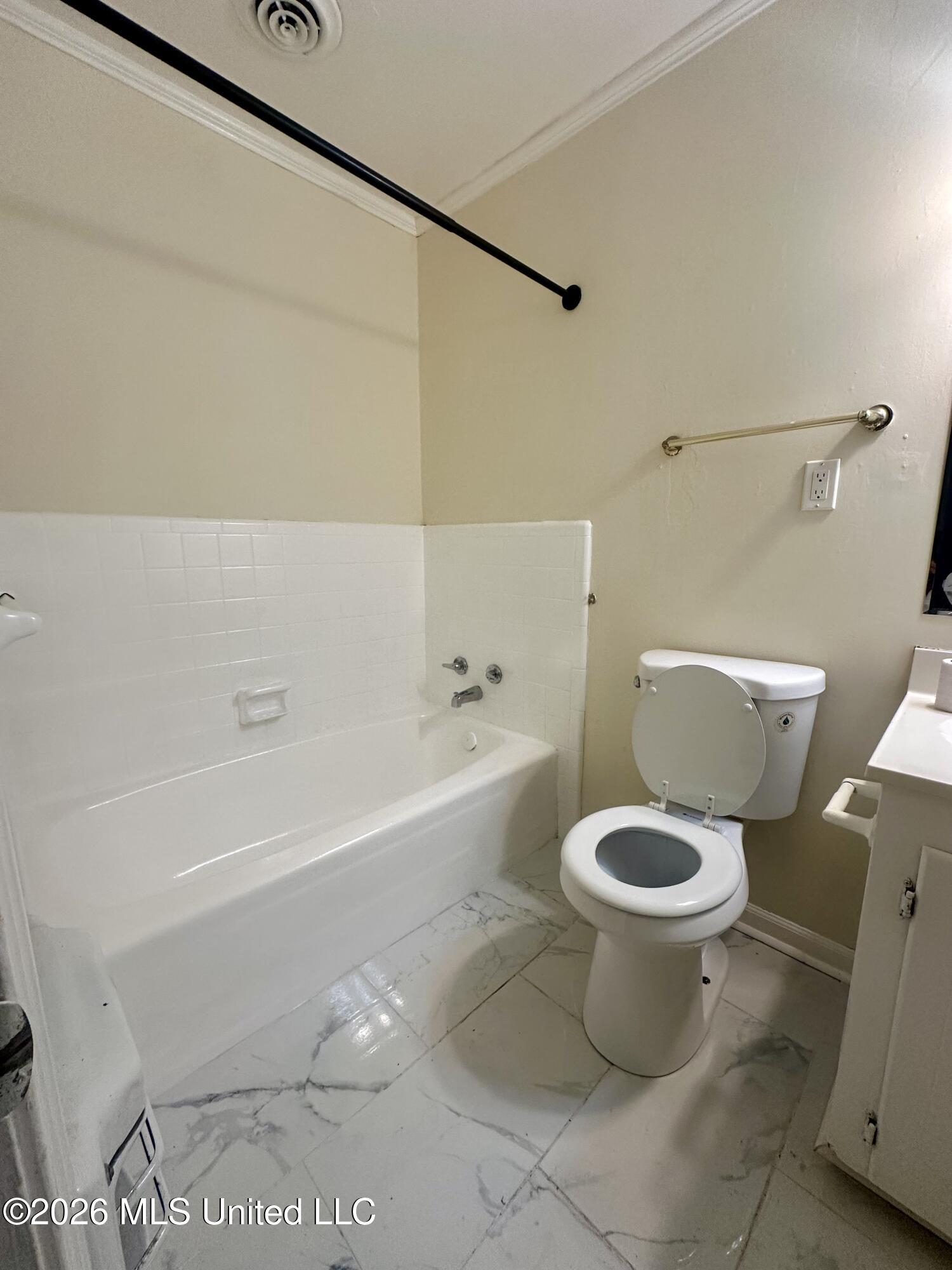 902 South Jackson Street Brookhaven, MS 39601 - Photo 35 of 42 IMG_4861