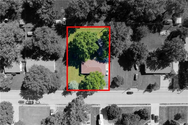 $249,900 | 706 West 16th Street, Maryville, MO 64468