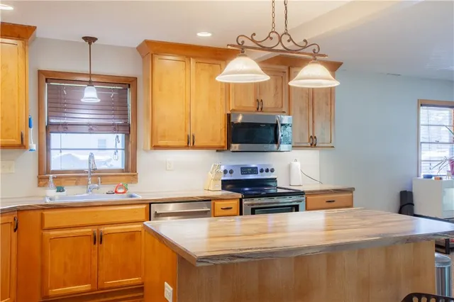 $249,900 | 706 West 16th Street, Maryville, MO 64468