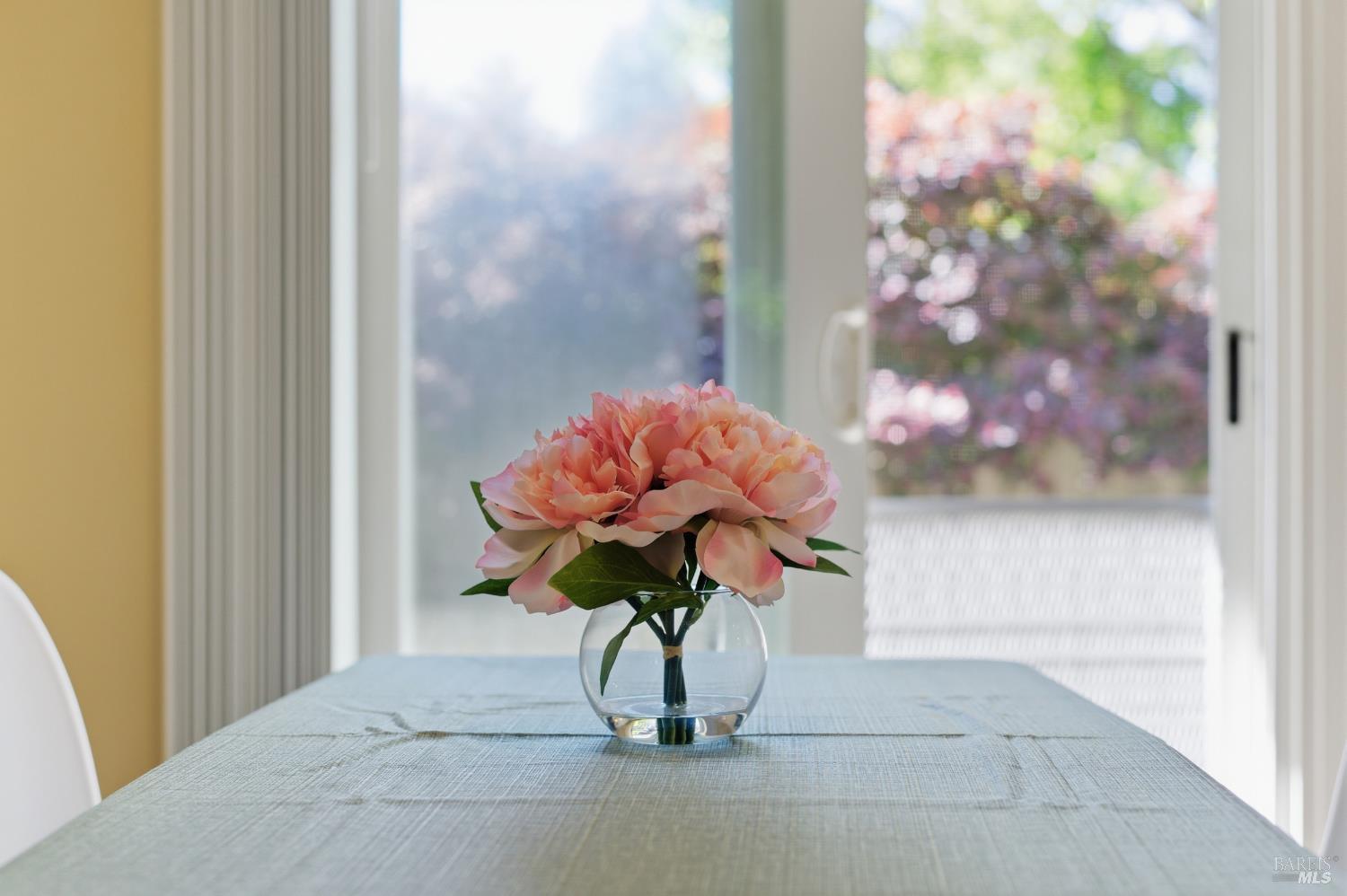 2015 Locust Street Napa, CA 94559 - Photo 25 of 54 a vase of flowers sitting on a table