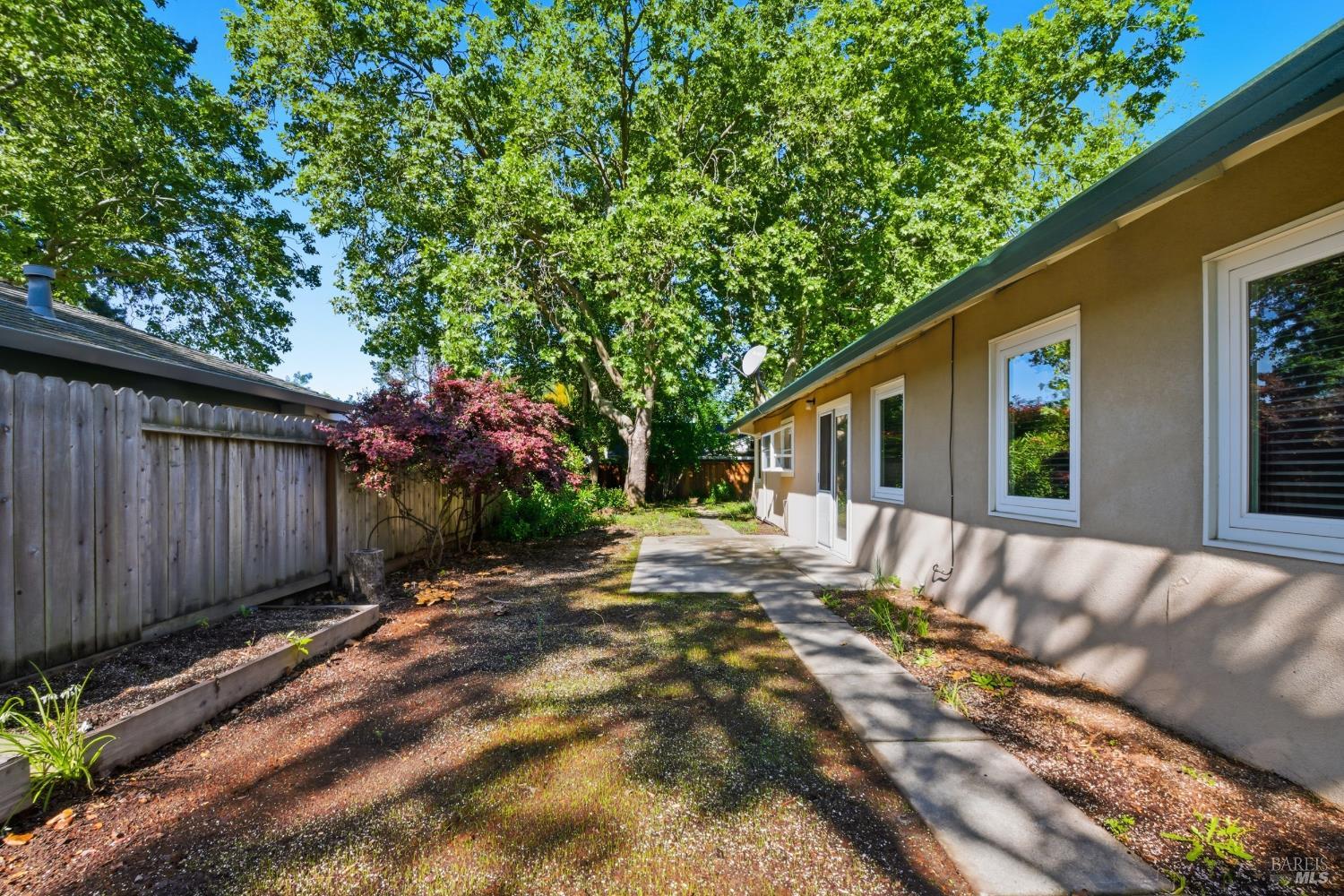 2015 Locust Street Napa, CA 94559 - Photo 44 of 54 a view of a house with backyard and sitting area