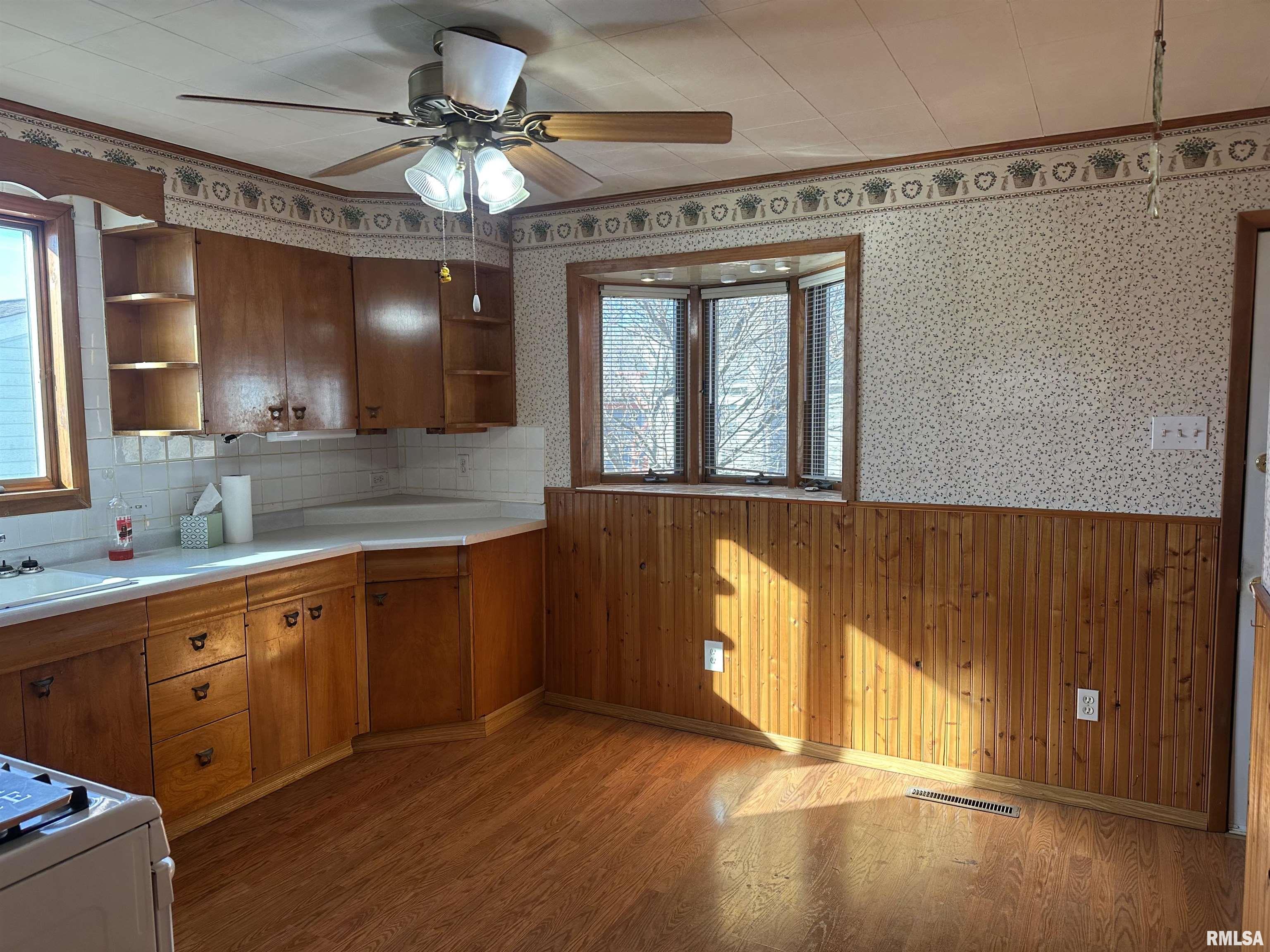 1515 North 16th Street Quincy, IL 62301 - Photo 6 of 15