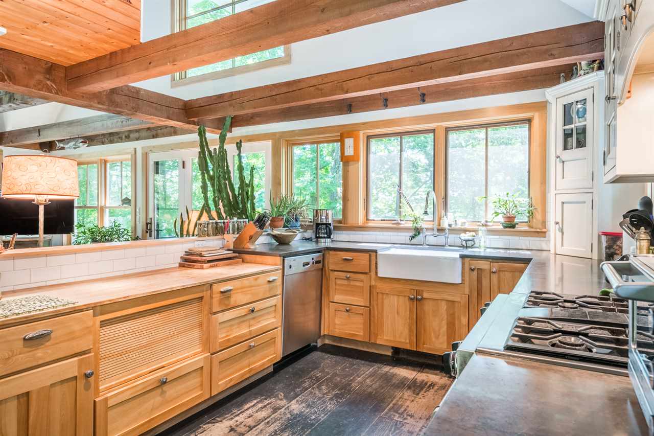 3282 Mt Philo Road Charlotte, VT 05445 - Photo 8 of 40 Gallery Image 8