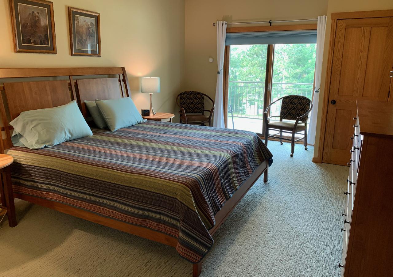 3958 Eagle Waters Road, Unit 306 Eagle River, WI 54521 - Photo 6 of 52 Gallery Image 6
