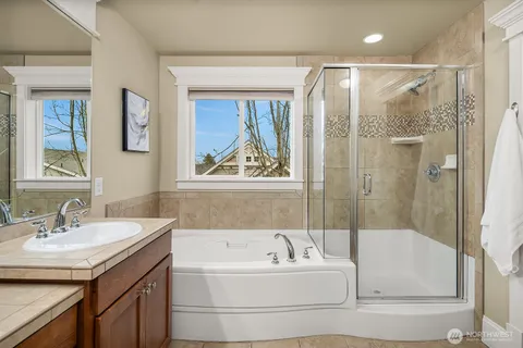 $1,498,000 | 12211 168th Court Northeast, Redmond, WA 98052