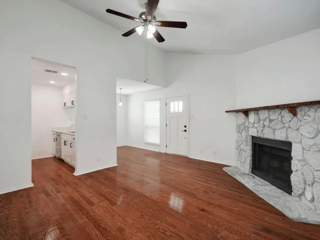 $425,000 | 913 Sirocco Drive, Unit A & B, Austin, TX 78745