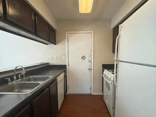 $425,000 | 913 Sirocco Drive, Unit A & B, Austin, TX 78745