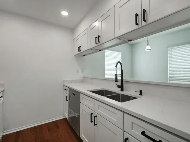 $425,000 | 913 Sirocco Drive, Unit A & B, Austin, TX 78745