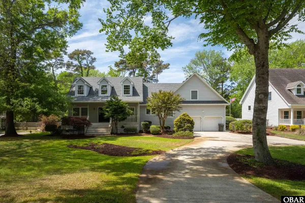 $899,000 | 149 Duck Woods Drive, Southern Shores, NC 27949