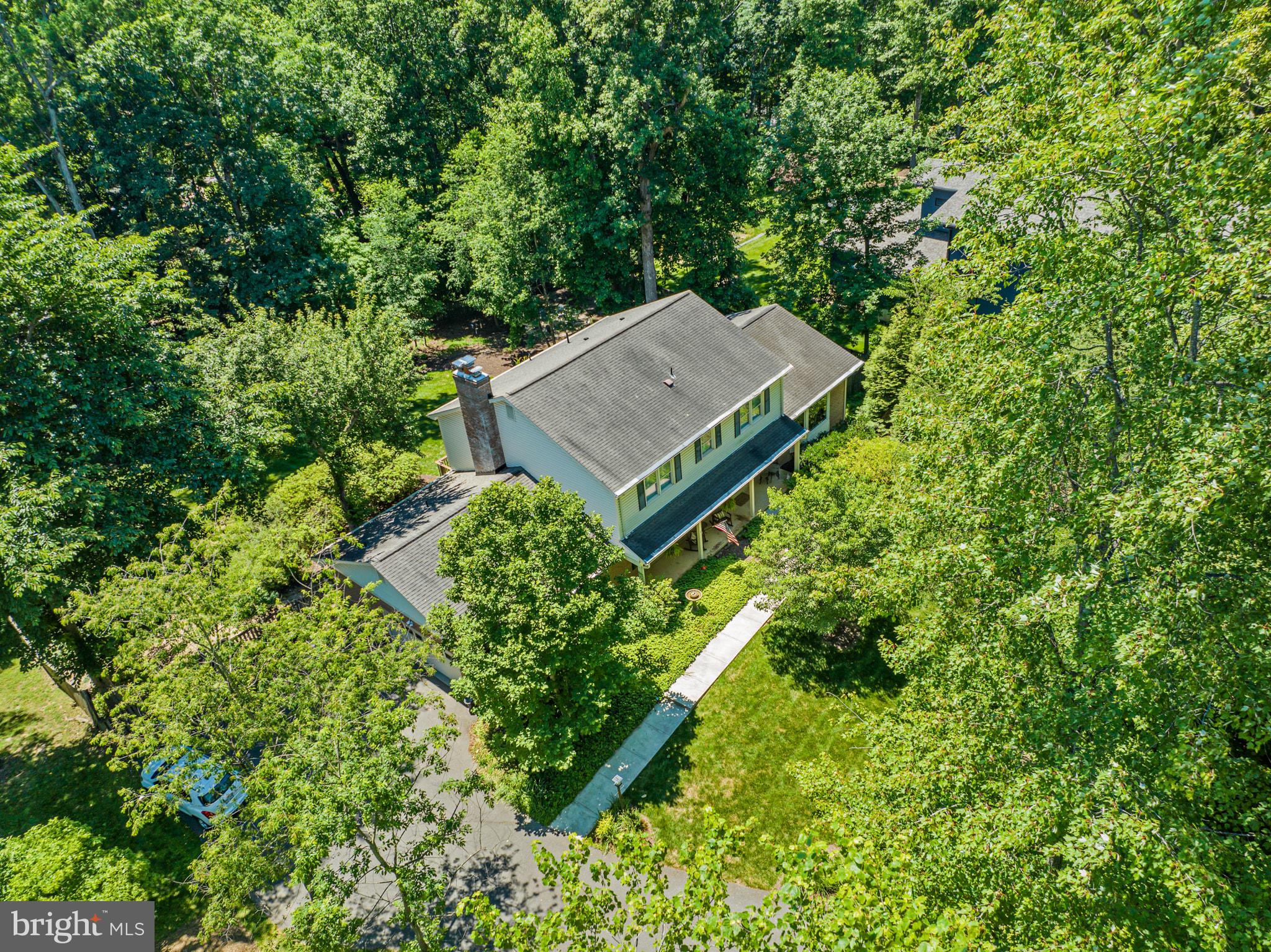 12007 Turf Lane Reston, VA 20191 - Photo 3 of 69