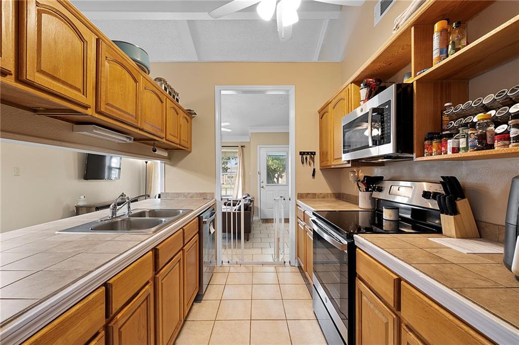 2005 Heather Lane Slidell, LA 70461 - Photo 11 of 22