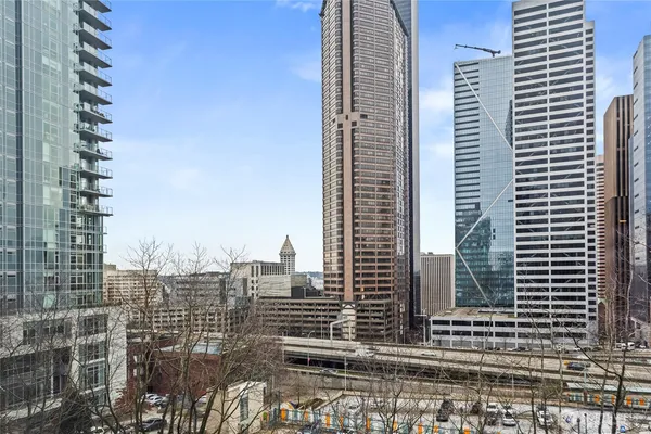 $375,000 | 800 Columbia Street, Unit 703, Seattle, WA 98104