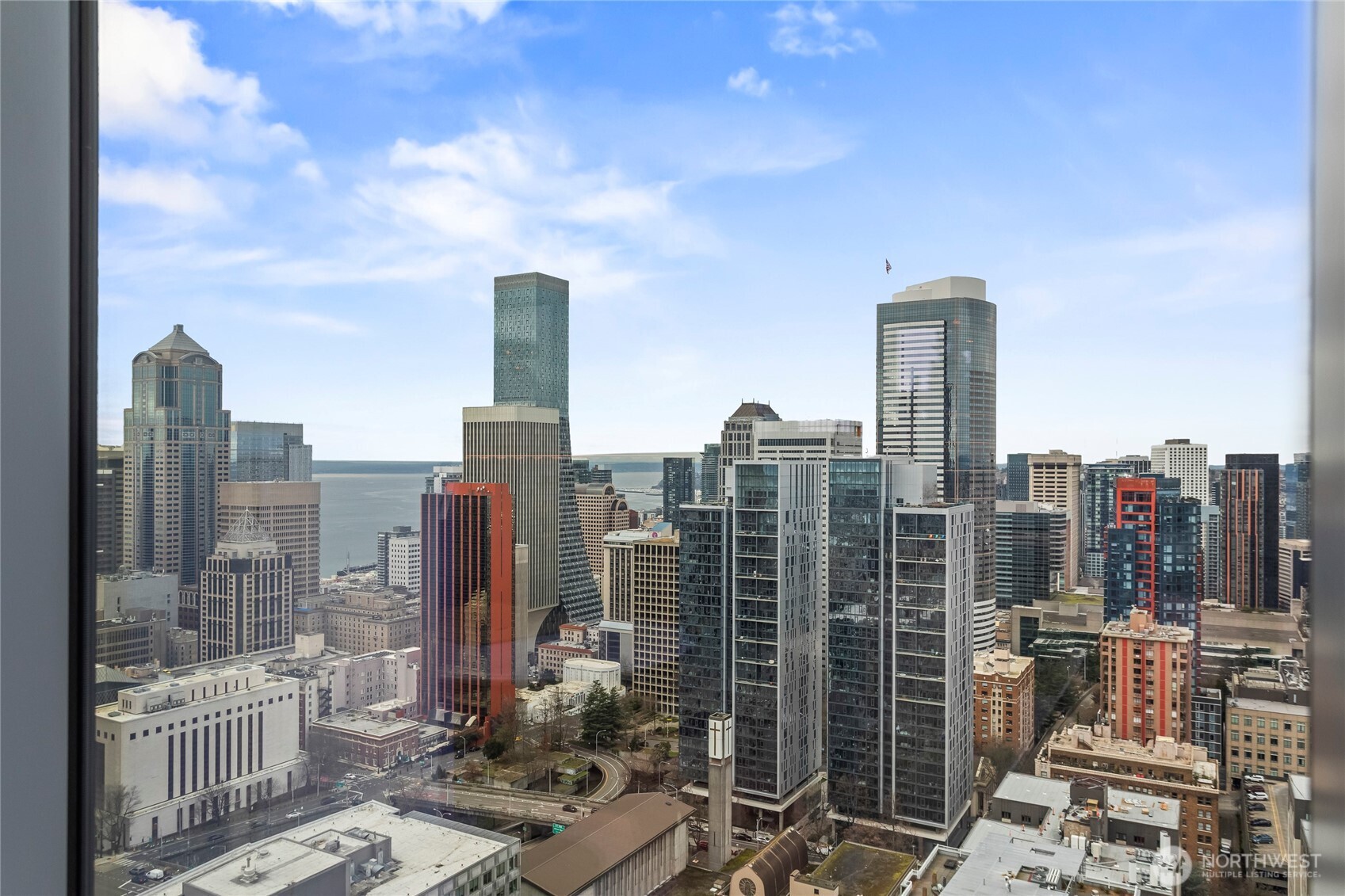 800 Columbia Street, Unit 703 Seattle, WA 98104 - Photo 22 of 37