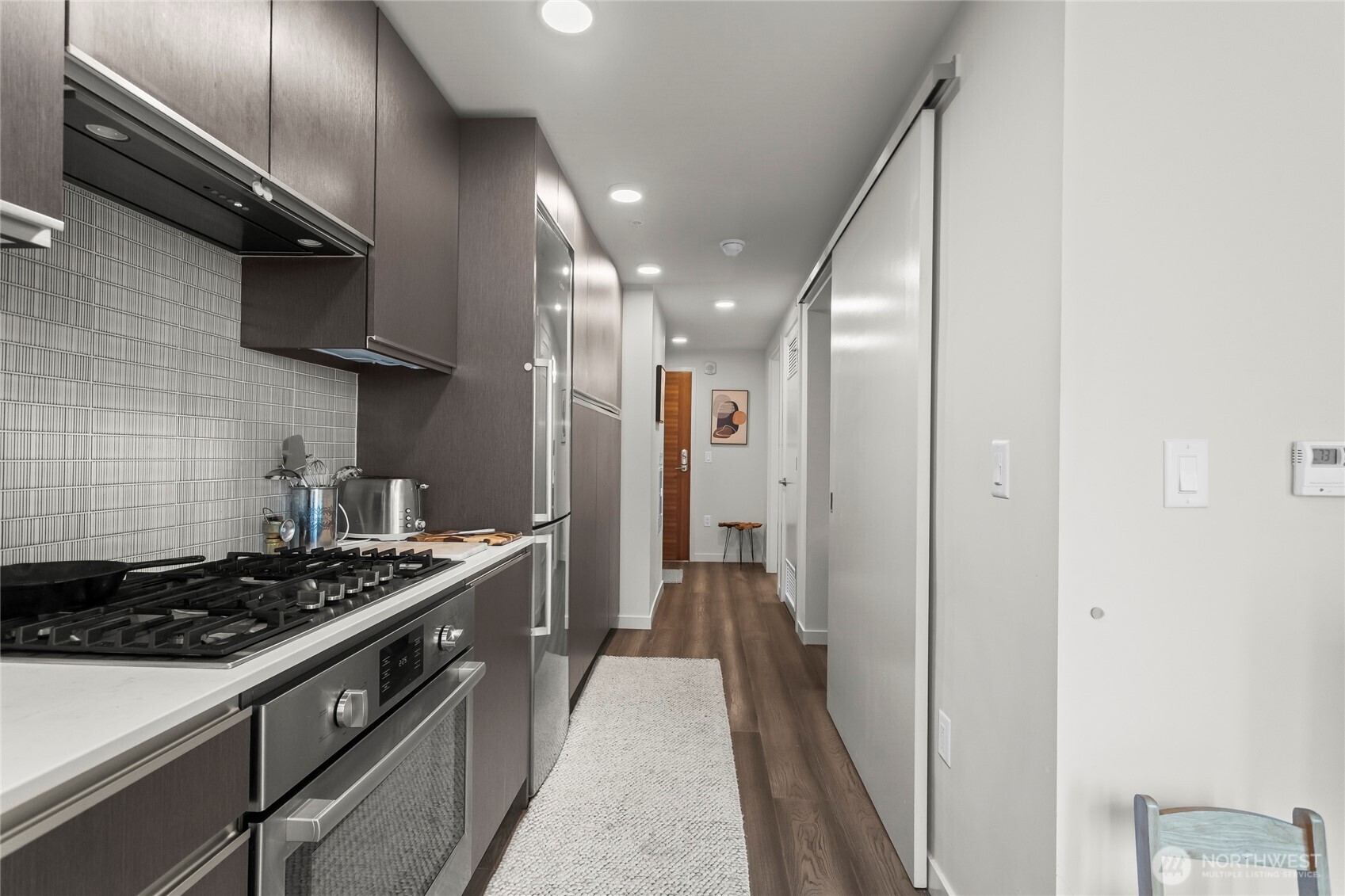 800 Columbia Street, Unit 703 Seattle, WA 98104 - Photo 7 of 37