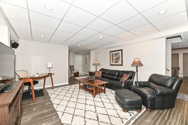 $499,900 | 317 Trailview Crossing, Unit 15, Waterford, WI 53185