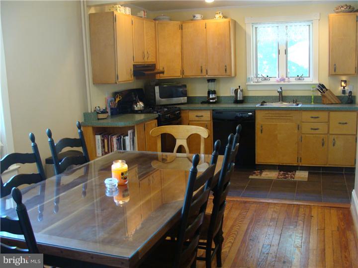 1025 Prospect Ridge Boulevard Haddon Heights, NJ 08035 - Photo 7 of 22 Kitchen