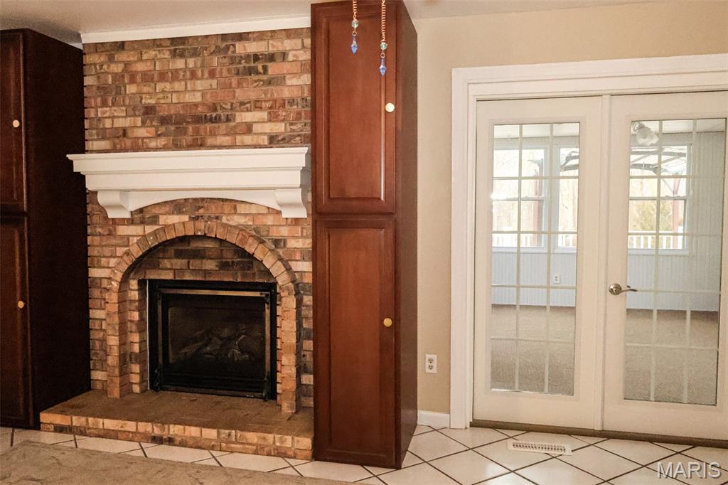 2111 Chatport Road Oakville, MO 63129 - Photo 19 of 39 Gallery Image 19