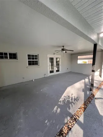 $3,450 | 2724 Monterey Street, Sarasota, FL 34231