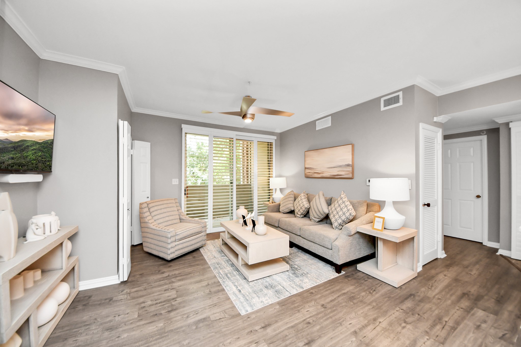 2111 Welch Street, Unit A211 Houston, TX 77019 - Photo 6 of 35