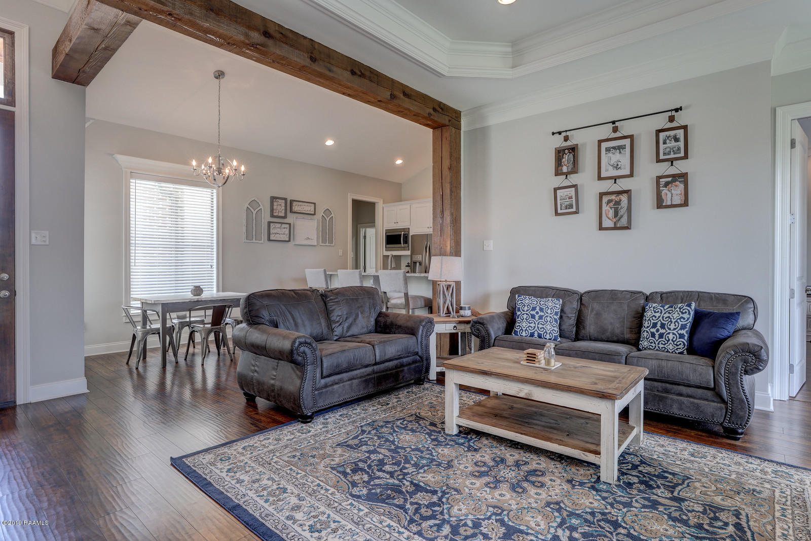 201 Sleepy Brook Road Lafayette, LA 70508 - Photo 3 of 20 Living Room