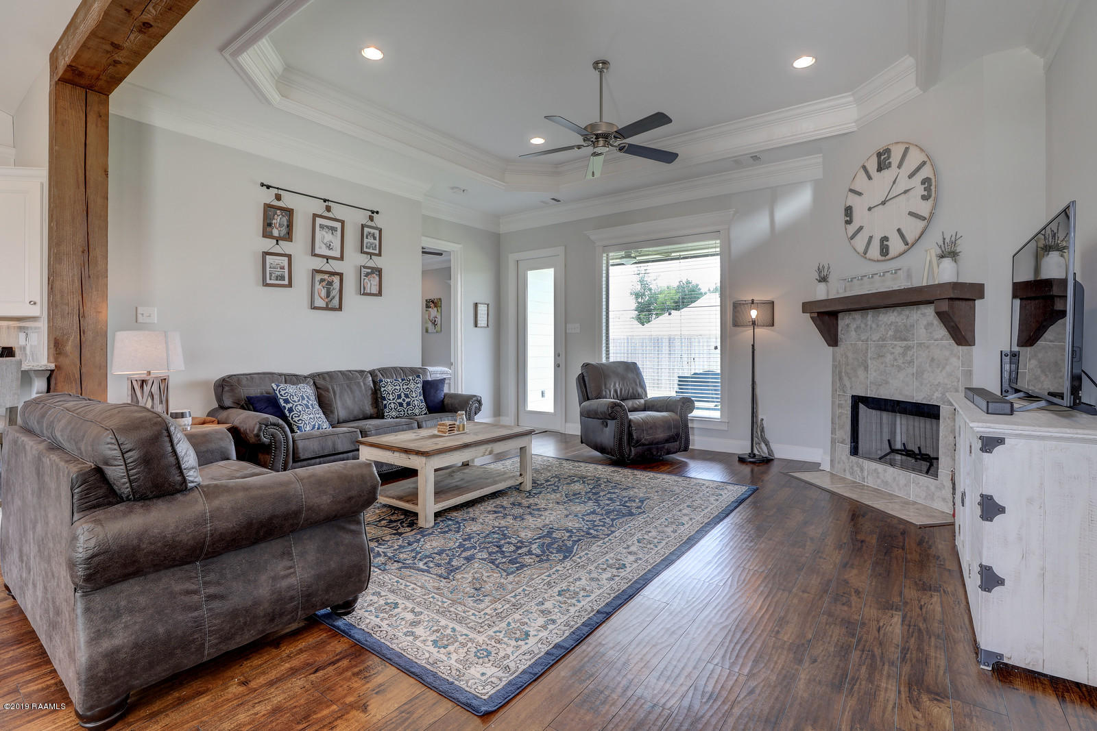 201 Sleepy Brook Road Lafayette, LA 70508 - Photo 4 of 20 Living Room
