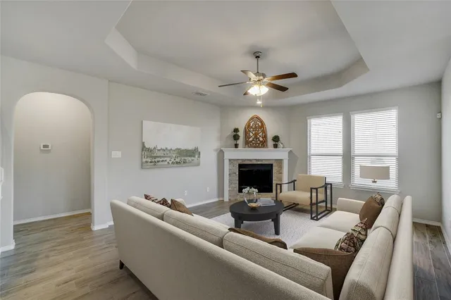 $3,050 | 821 Meadows Drive, Argyle, TX 76226