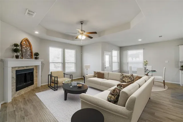 $3,050 | 821 Meadows Drive, Argyle, TX 76226