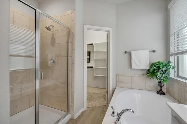 $3,050 | 821 Meadows Drive, Argyle, TX 76226