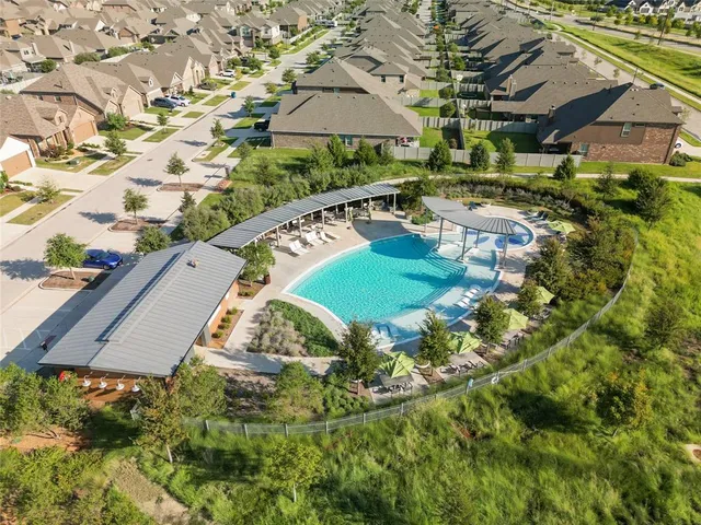 $3,050 | 821 Meadows Drive, Argyle, TX 76226