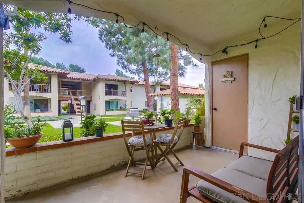 6009 Rancho Mission Road, Unit 107 San Diego, CA 92108 - Photo 10 of 17