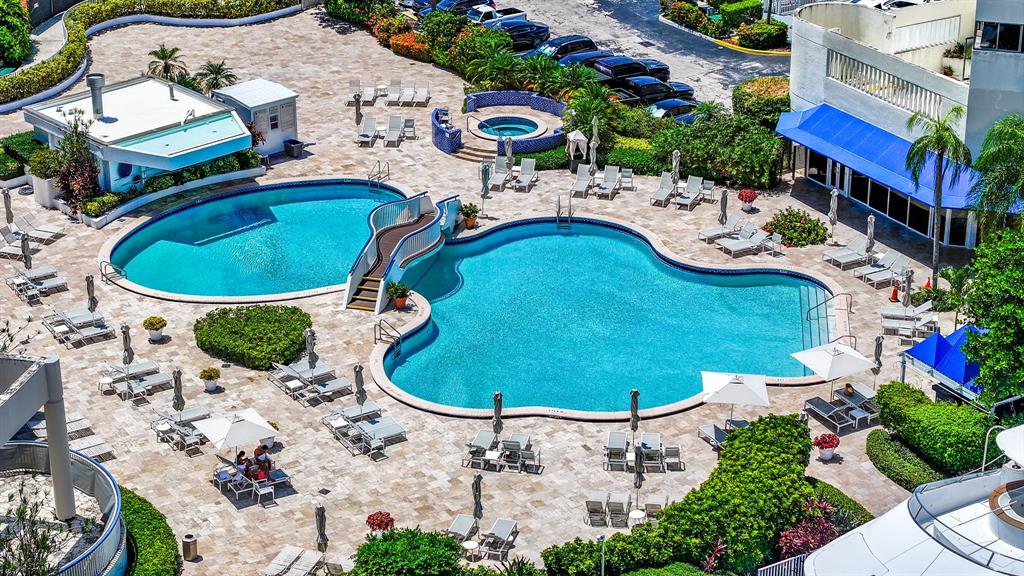 19707 Turnberry Way, Unit 7C Aventura, FL 33180 - Photo 31 of 40 an aerial view of a house with outdoor space