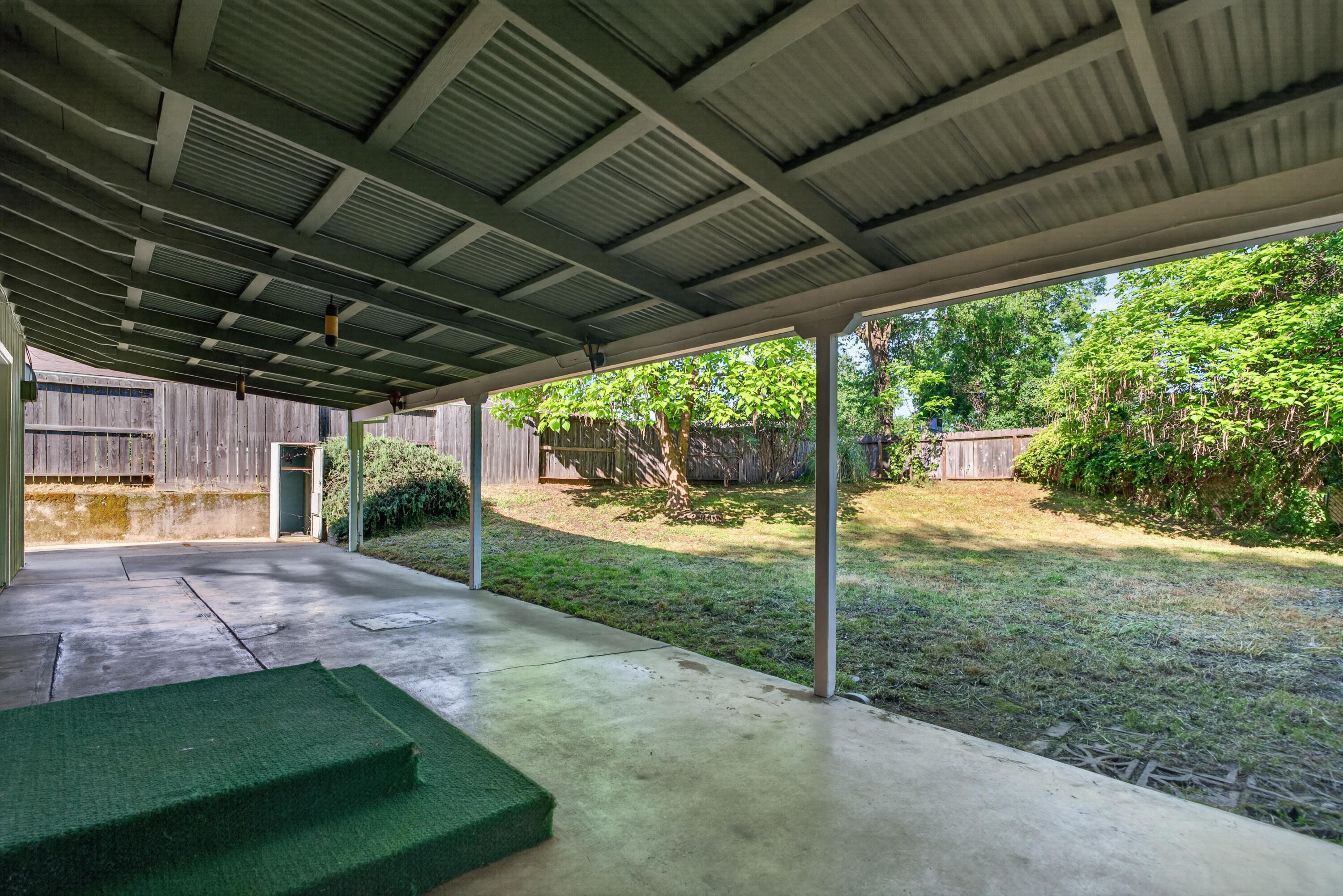 3274 Marmac Road Anderson, CA 96007 - Photo 28 of 31 Covered Patio to Backyard