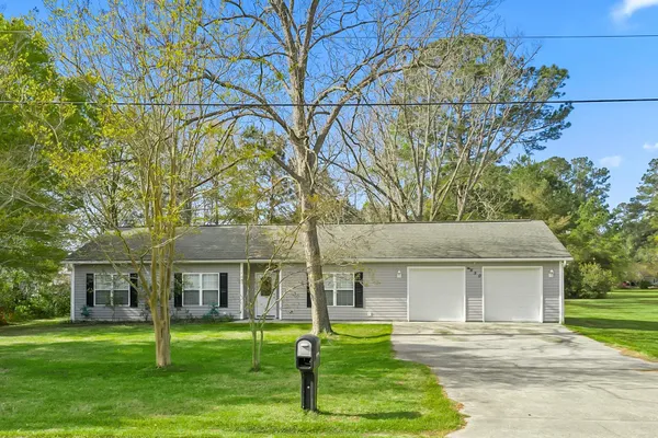 $330,000 | 4650 Holly Street, Loris, SC 29569