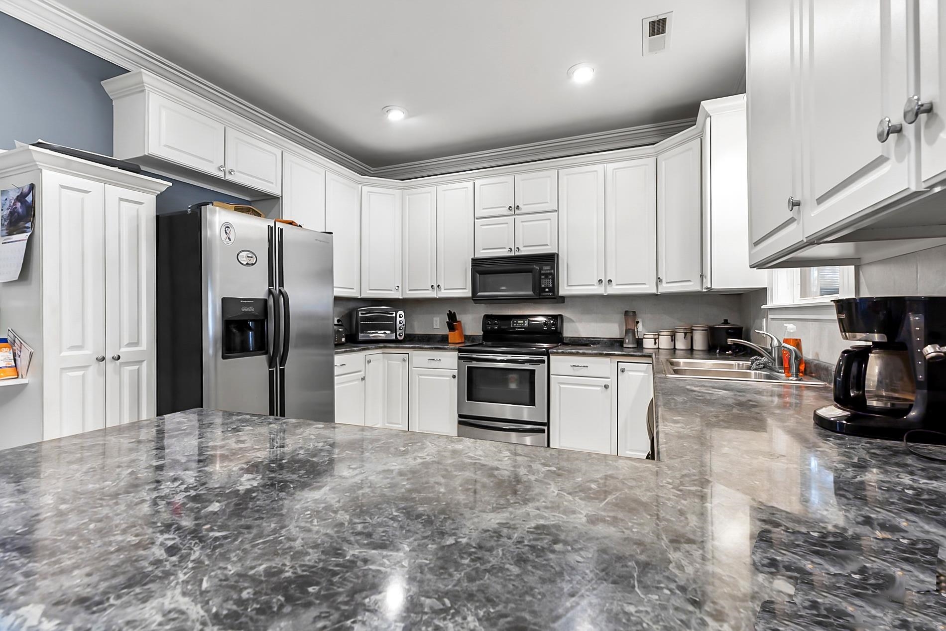 4650 Holly Street Loris, SC 29569 - Photo 12 of 26