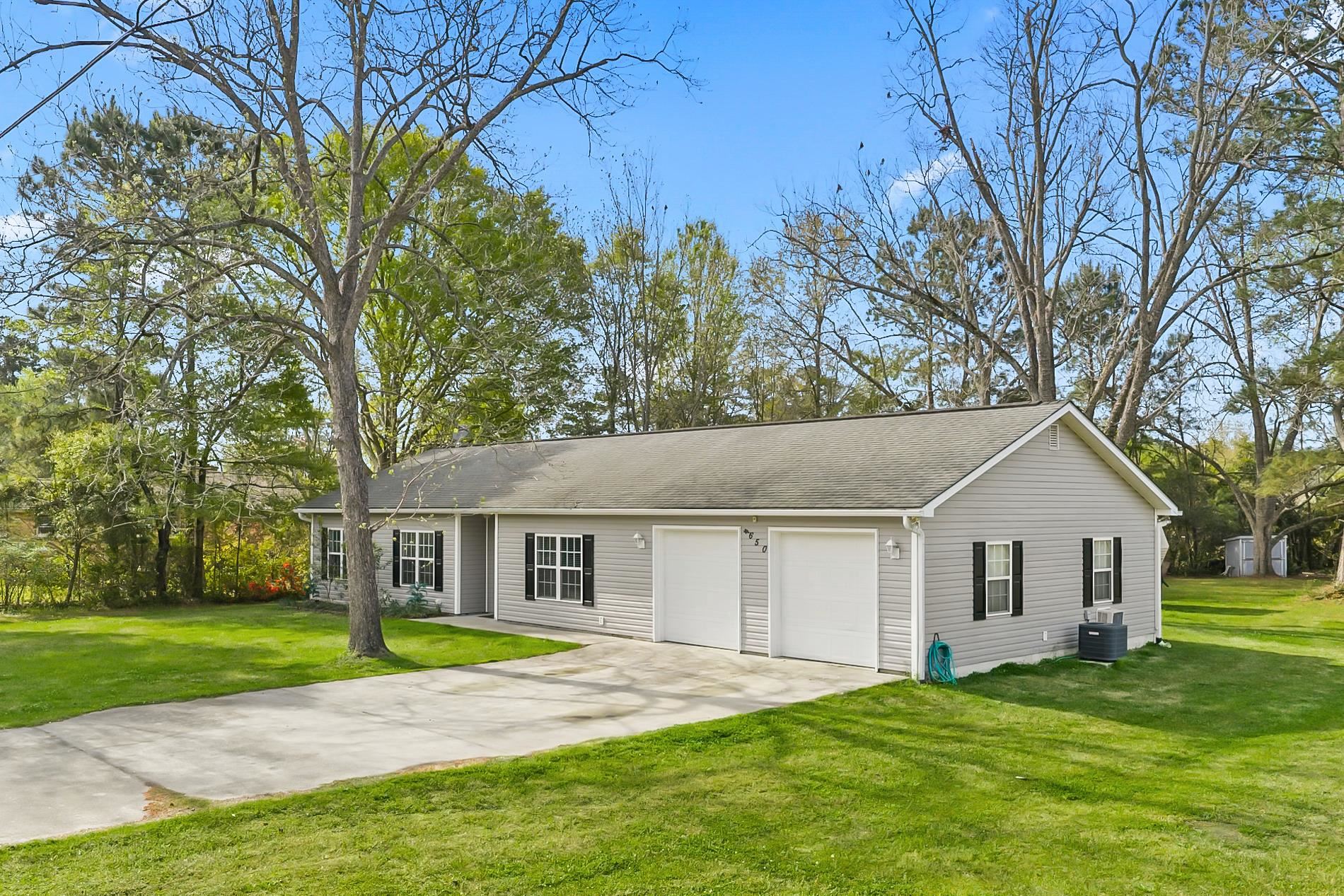 4650 Holly Street Loris, SC 29569 - Photo 2 of 26