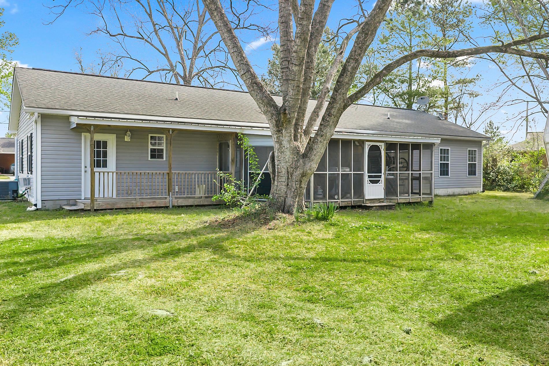 4650 Holly Street Loris, SC 29569 - Photo 3 of 26