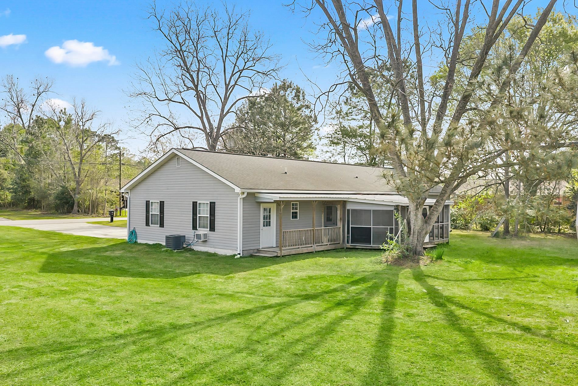 4650 Holly Street Loris, SC 29569 - Photo 4 of 26