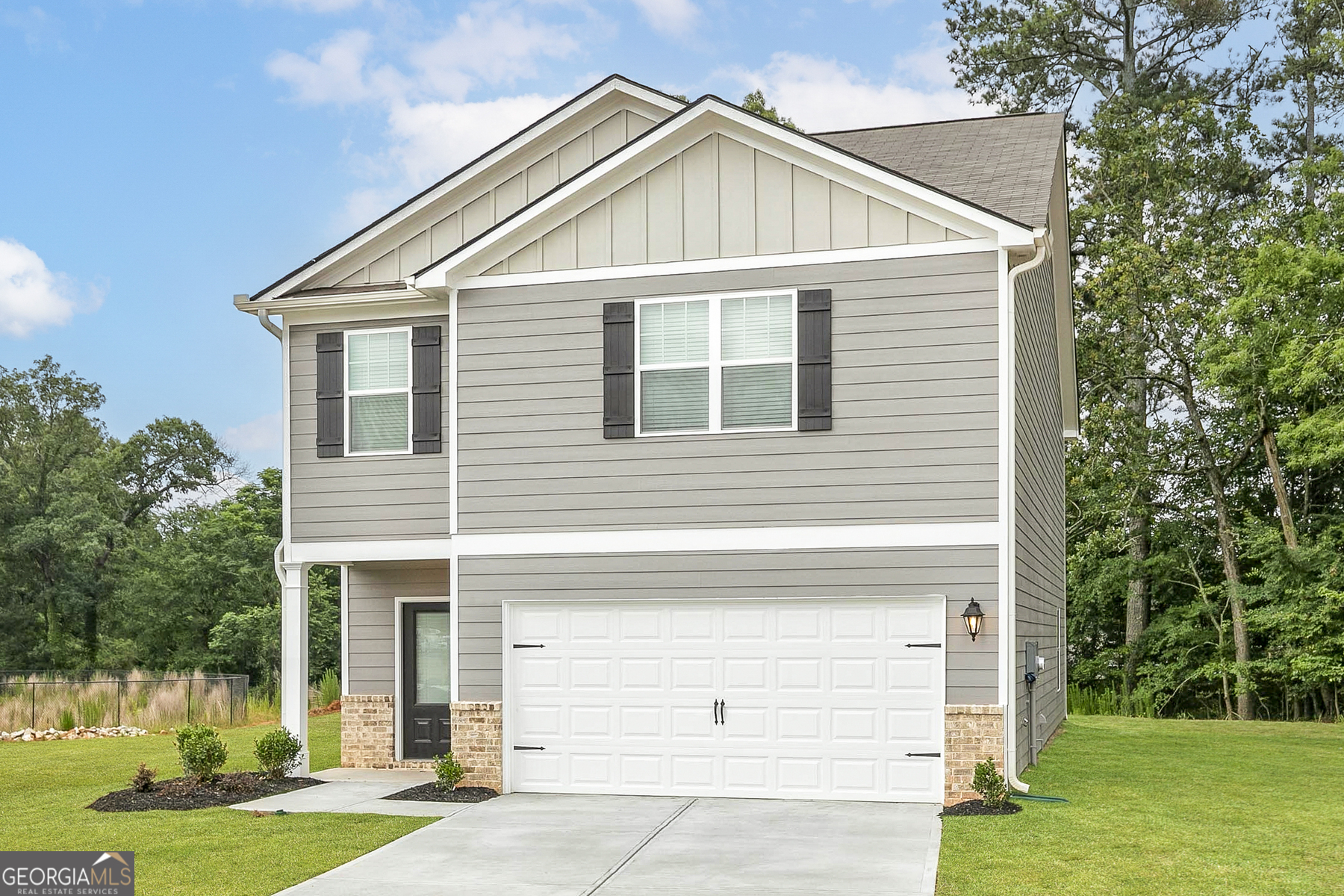 378 Berkeley Drive Conyers, GA 30013 - Photo 2 of 21