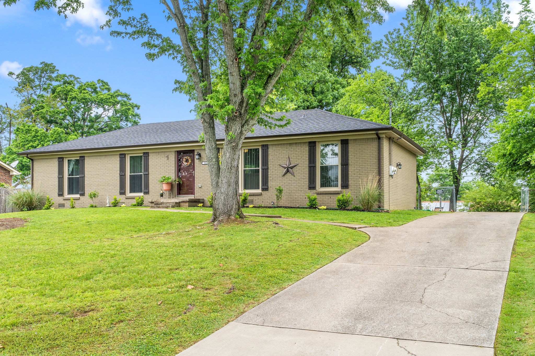 321 Carter Road Clarksville, TN 37042 - Photo 30 of 30 Gallery Image 30