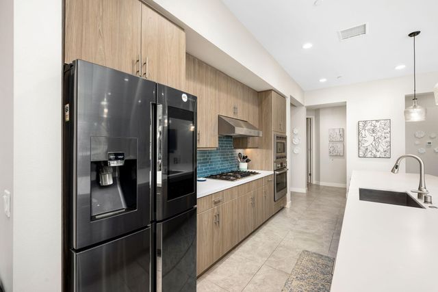 $7,200 | 502 Retreat Circle, Palm Desert, CA 92260