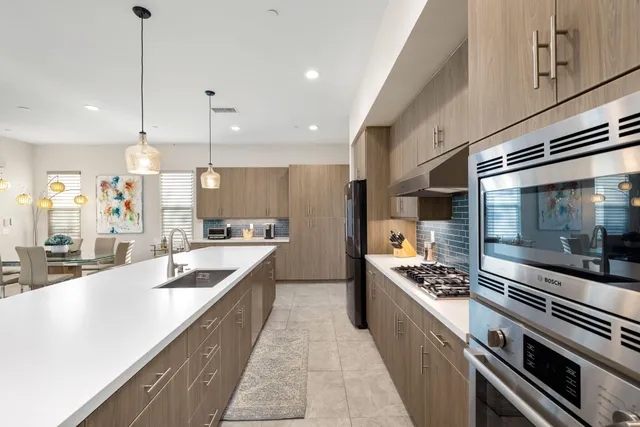 $7,200 | 502 Retreat Circle, Palm Desert, CA 92260