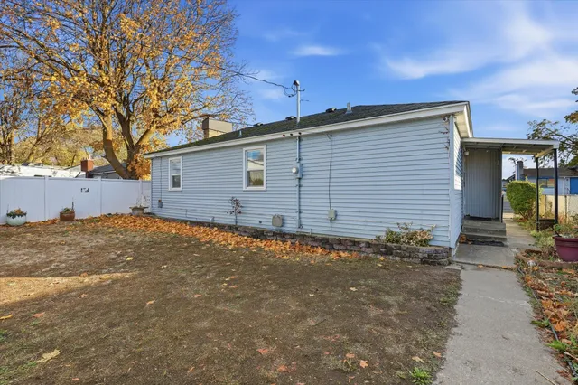 $289,999 | 1423 East Lacrosse Avenue, Spokane, WA 99207