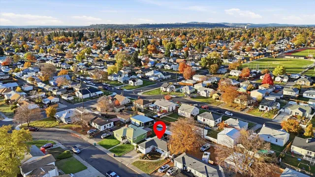$289,999 | 1423 East Lacrosse Avenue, Spokane, WA 99207