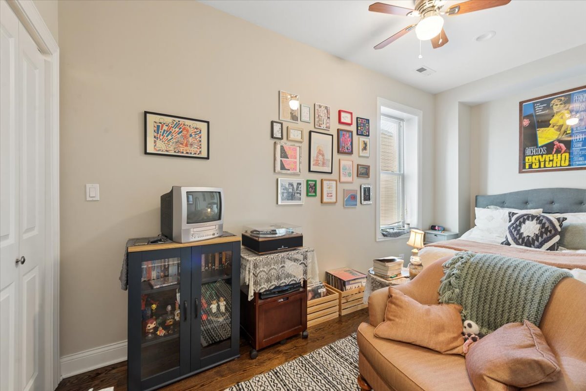 2451 West Rice Street Chicago, IL 60622 - Photo 24 of 29 Gallery Image 24