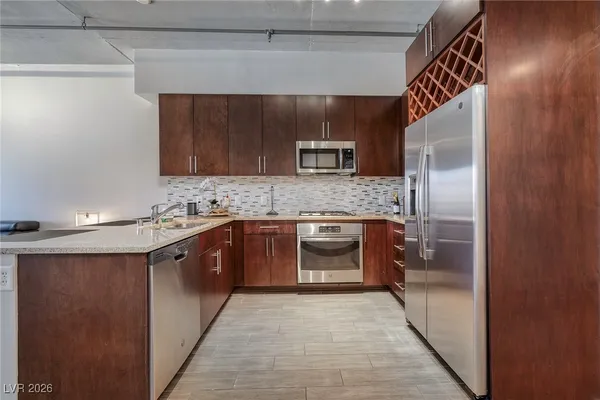$2,850 | 353 East Bonneville Avenue, Unit 525, Las Vegas, NV 89101